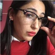 Profesora de Ingles nivel primario . Soy de La Plata